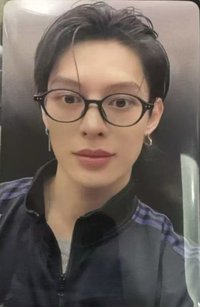 迷一 yzy 幸運卡 