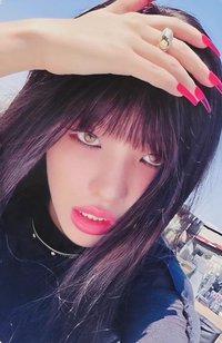 We are dmm 簽售卡 簽售