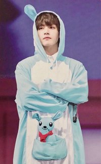 4期FM 演唱會 DVD / CD 卡 韓四期 雙面