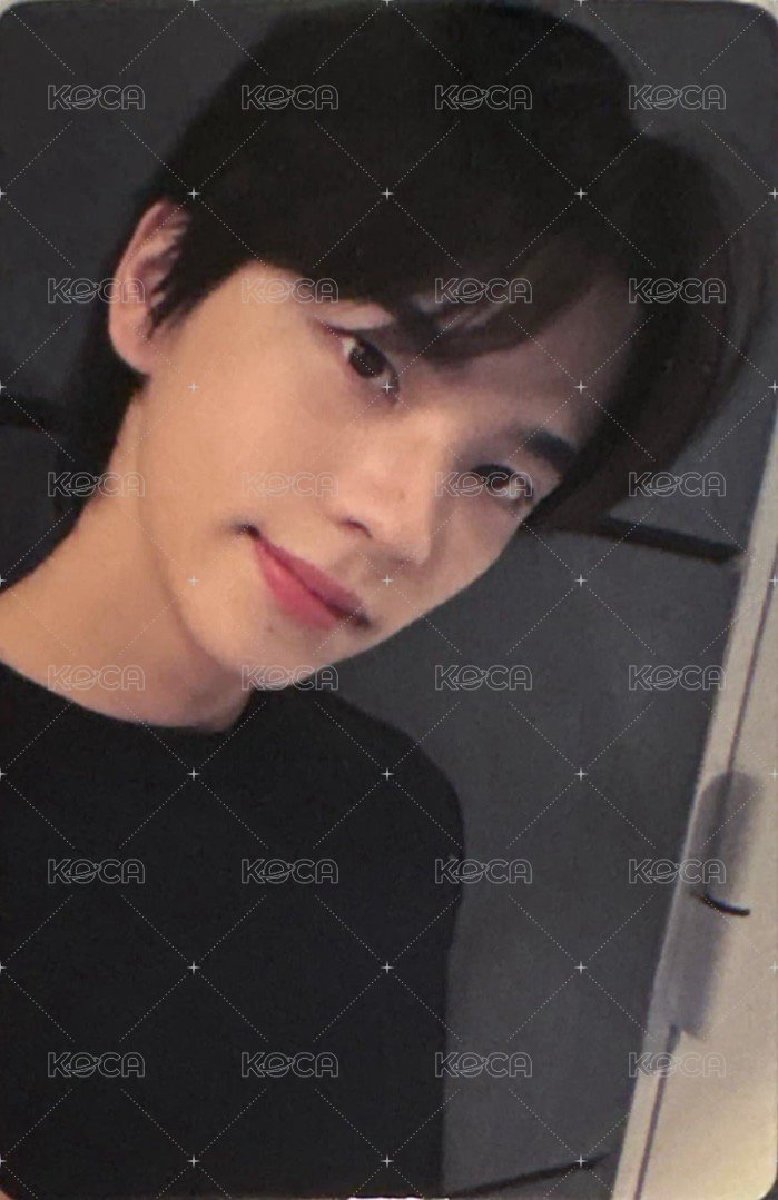 Last Bell yzy 北京線下 簽售卡  正面