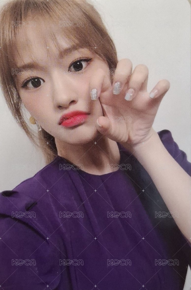 BLOOM*IZ 專輯卡  正面