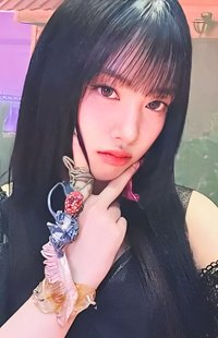 正規一 專輯卡 cheeky ver.