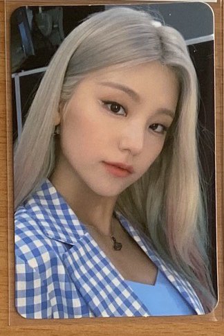 not shy yzy 1.0簽售卡