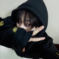 Zi._