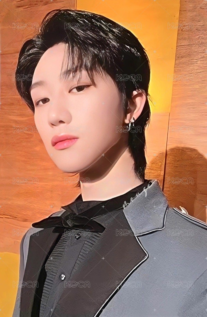 FOLLOW AGAIN 入場卡 / 場限卡 仁川場克拉粽CARAT ZONE 正面