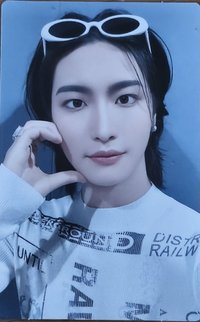 Birthday 專輯卡 