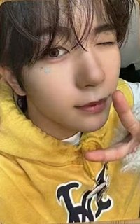 WISHFUL am 簽售卡 