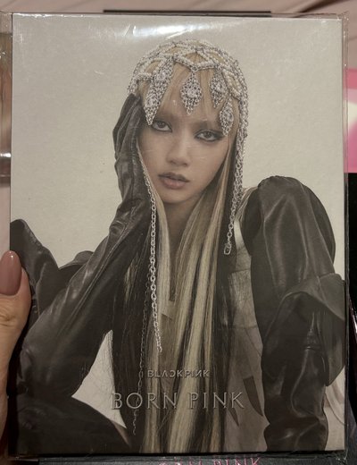 BORN PINK Lisa ver. 專輯/小卡