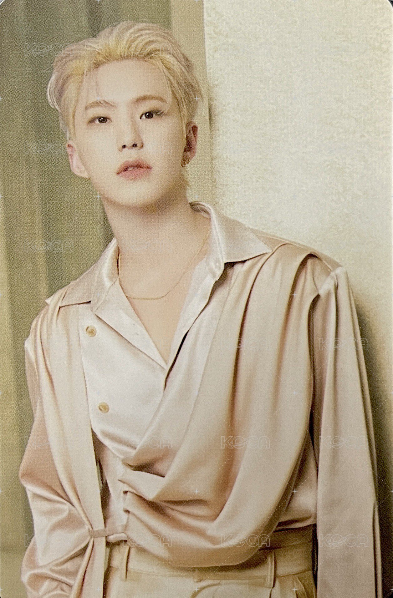 RIGHT HERE 隨機卡 ｜卡包 正面