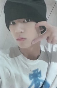 Last Bell yzy 青島線下 簽售卡 