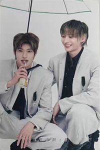 RIIZING LOUD 隨機卡 