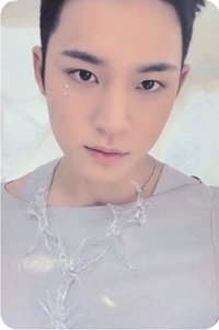 正五 yzy 幸運卡 