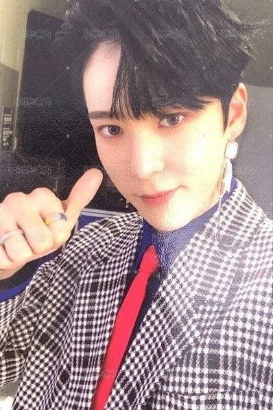 FEVER pt.2 專輯卡 Z ver. 1 正面