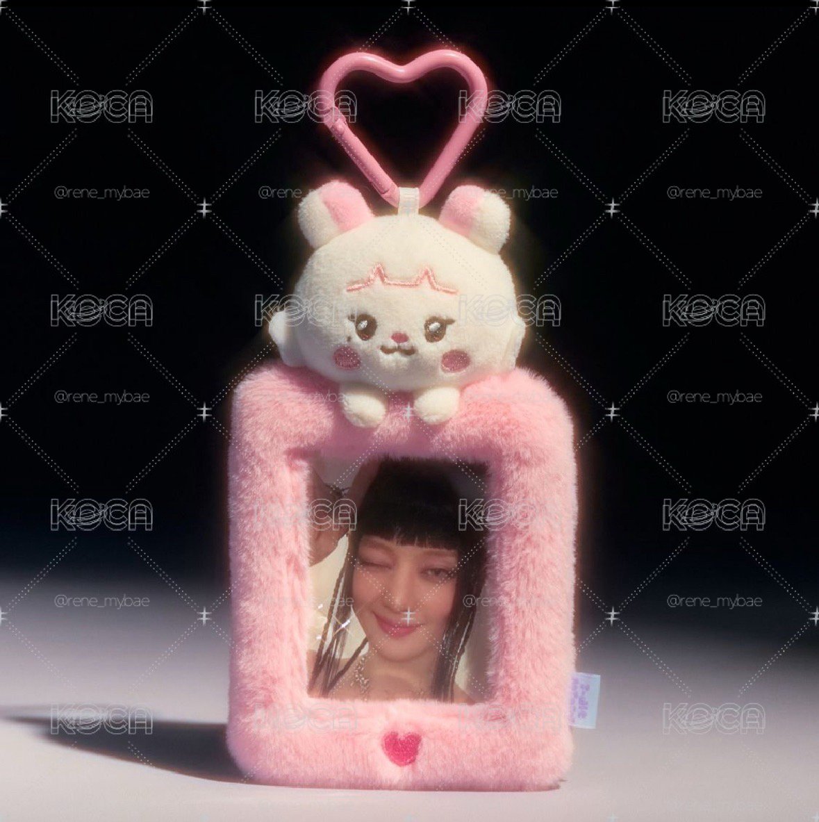 快閃店 MINNIE 米妮毛絨鑰匙圈卡套