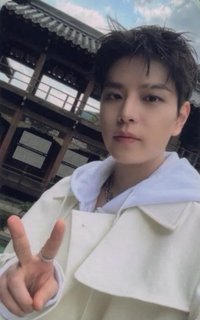 合(HOP) 快閃店 jyp A版 幸運卡 