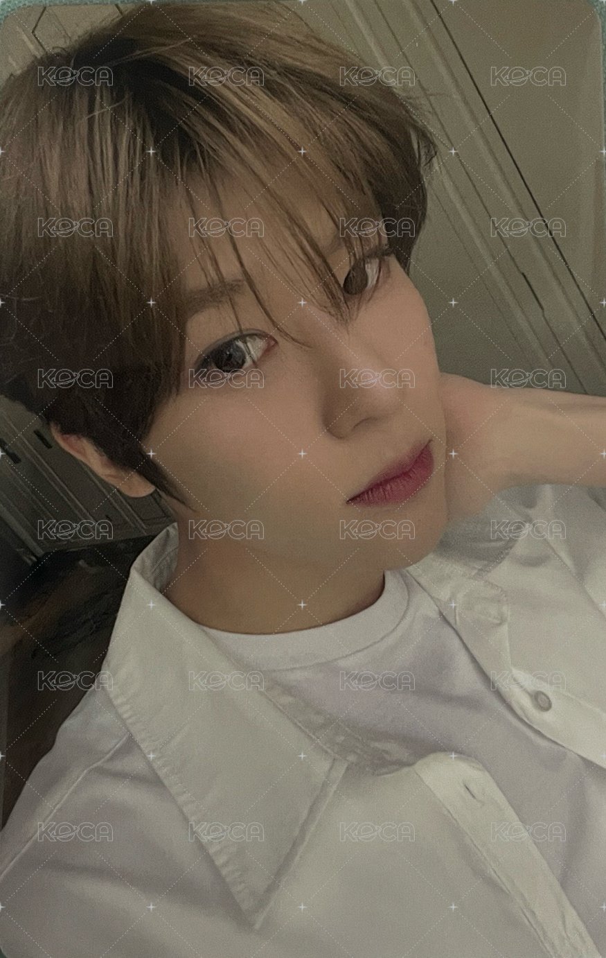 Songbird yzy 青島 合影 簽售卡  正面