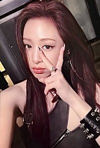 FOREVER yzy 幸運卡 