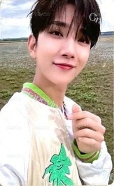 MINI11 yzy B 簽售卡  正面