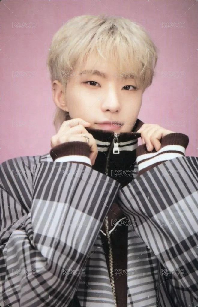 24’克拉島 隨機卡  正面