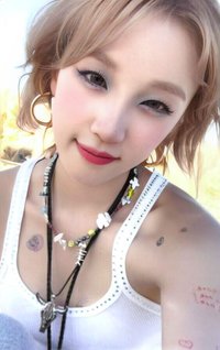 YUQ1 am 1.0 幸運卡 