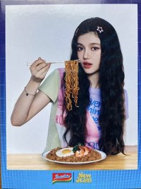 NewJeans x Indomie 代言卡 丹尼爾