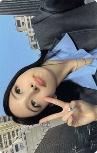 TWICE SEASON’S GREETINGS 2024 年曆卡 