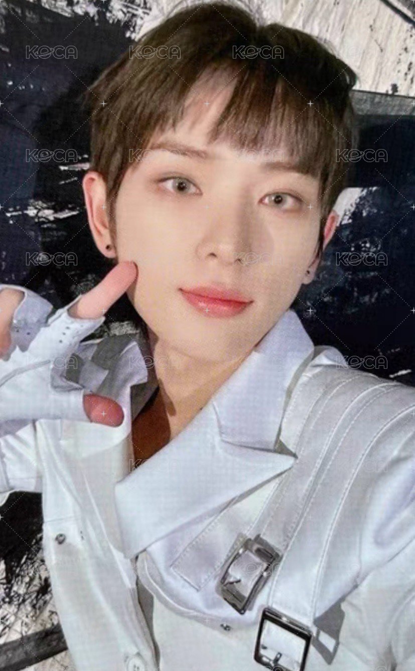 First Howling : NOW yzy 2.0 簽售卡 情人節 中文卡背 正面