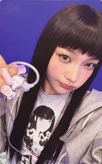 bomb 專輯卡 耳機版專卡