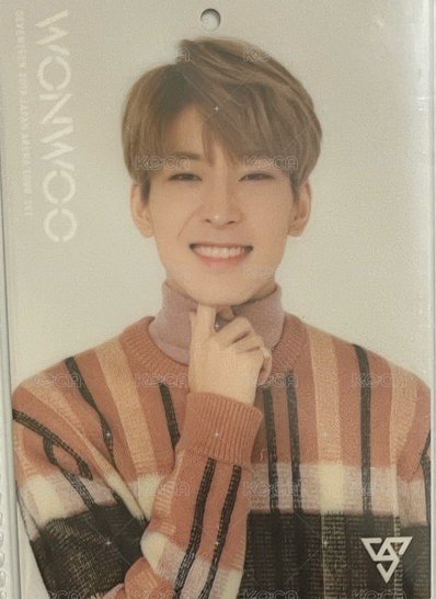 ‘SVT’ 隨機卡  正面