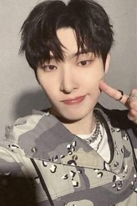 Not Okay 環球 特典卡 