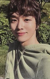 Get A Guitar 專輯卡 B&N A版