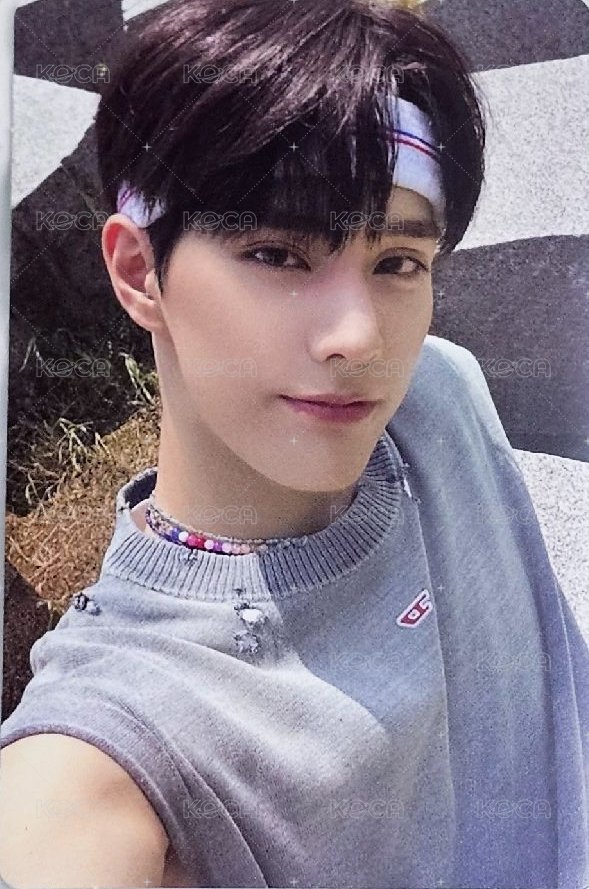 2nd HOUSE OF TRICKY : HOW TO PLAY 專輯卡 HIKER ver. 正面