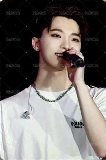 FOLLOW AGAIN 演唱會 DVD / CD 卡 DVD ver. 正面