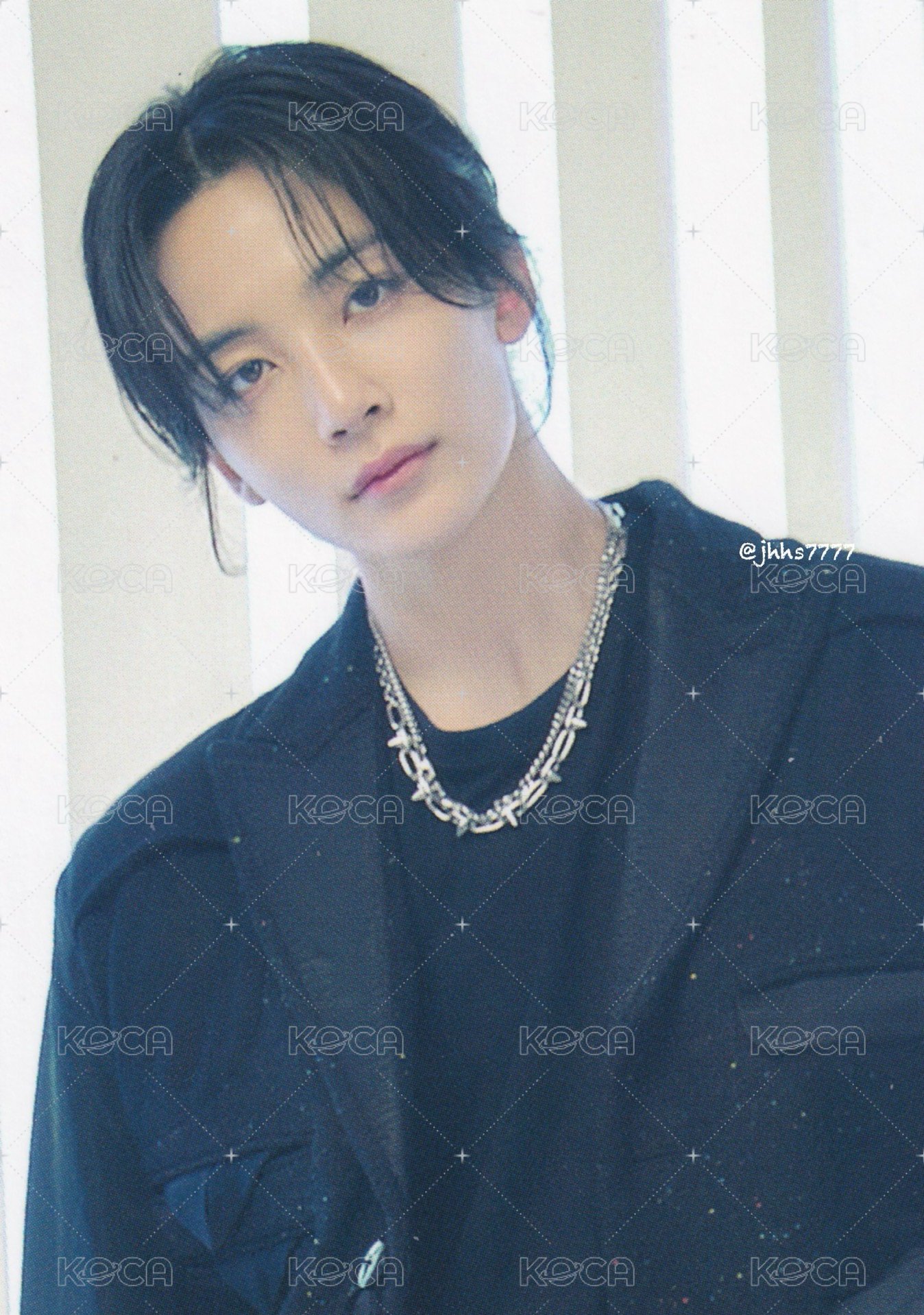 FOLLOW 隨機卡 ｜日巡卡包 正面