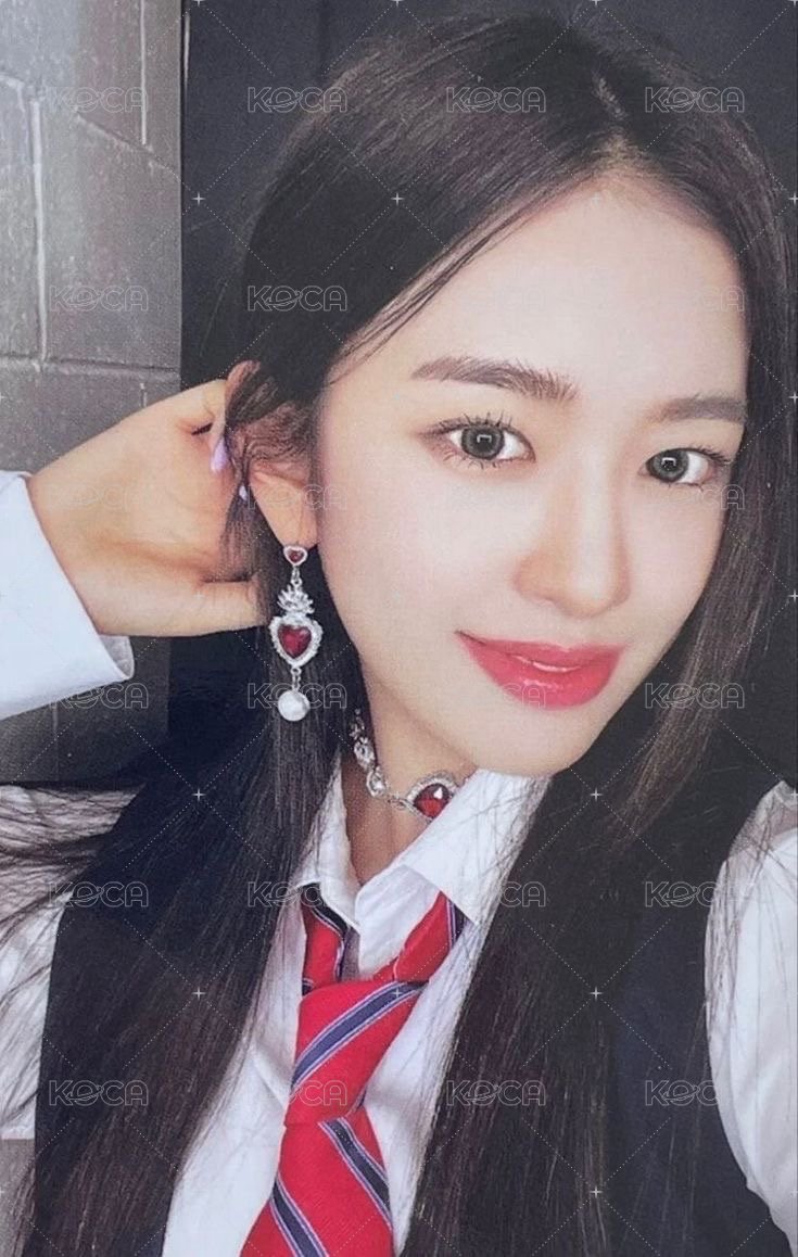 LOVE DIVE 專輯卡 1 ver. 正面