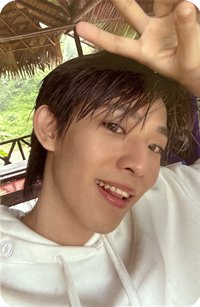 NEVER BEEN 隨機卡 