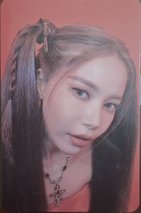 容：FACE 專輯卡 