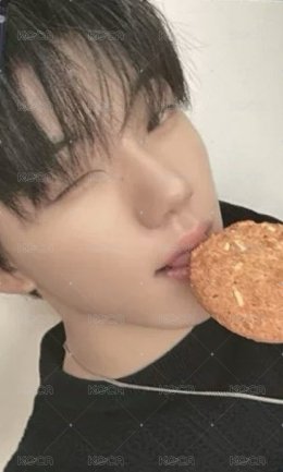 ETERNALT knpops 線下 簽售卡  正面