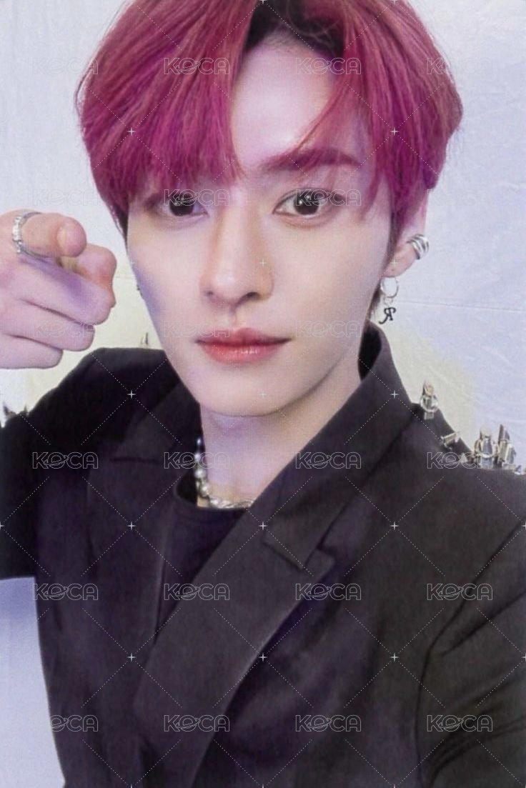 ODDINARY 專輯卡 B ver. 正面