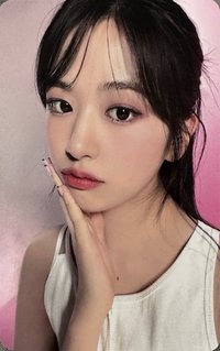 代言卡 俞真 CLIO
