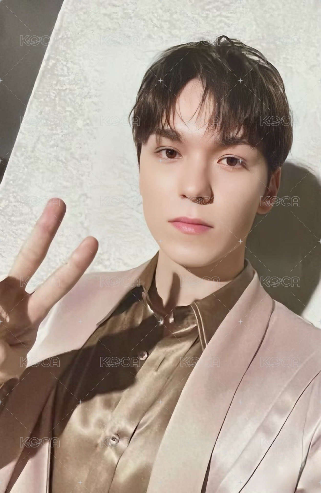 RIGHT HERE 隨機卡 ｜卡包 正面