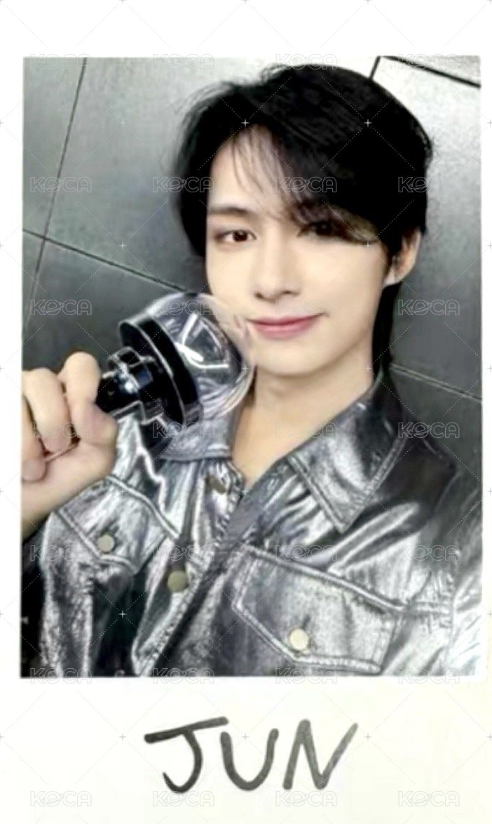 RIGHT HERE 隨機卡 日巡拍立得 正面