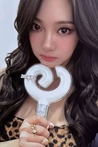 周邊卡 二代手燈卡寧