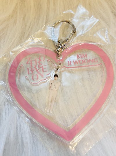 24 FC 一番賞愛心搖搖鑰匙圈
