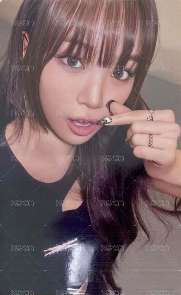 EASY wvs 1.0 簽售卡  正面