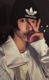 Get A Guitar 專輯卡 B&N B版
