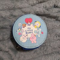 小包 內有使用痕跡