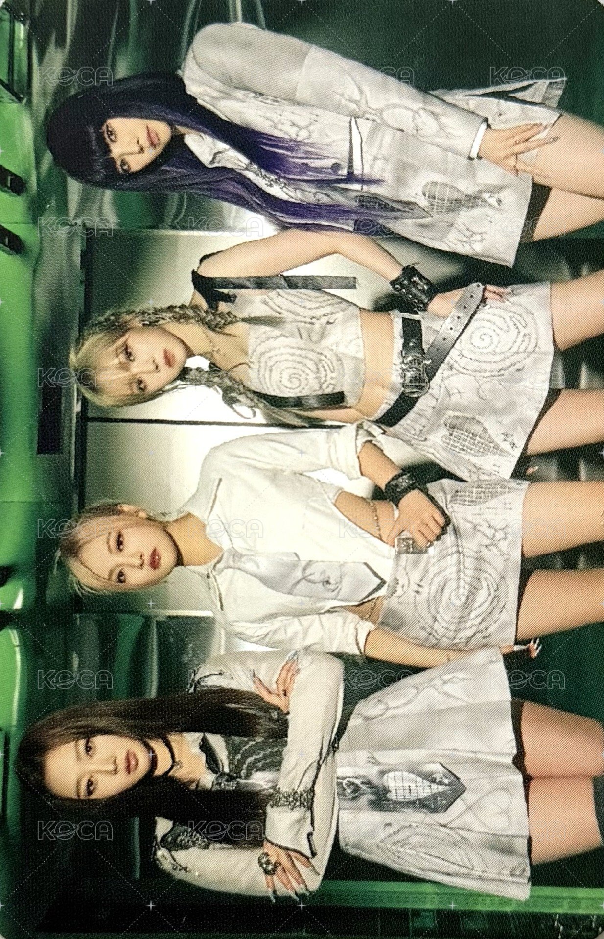 Girls 周邊卡 卡貼團 正面