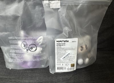 全新 Miniteen 坐姿