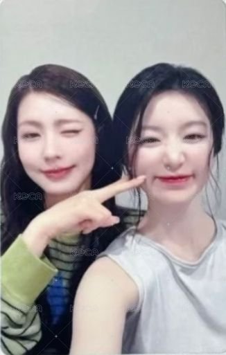 i-dle 華納 分隊卡 特典卡 樹莓 正面